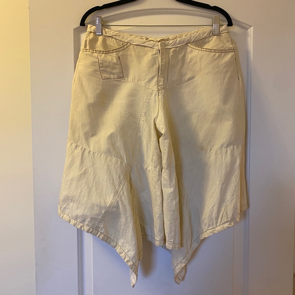 Marithe Francoise Girbaud AsymmetricalLinen  Shorts